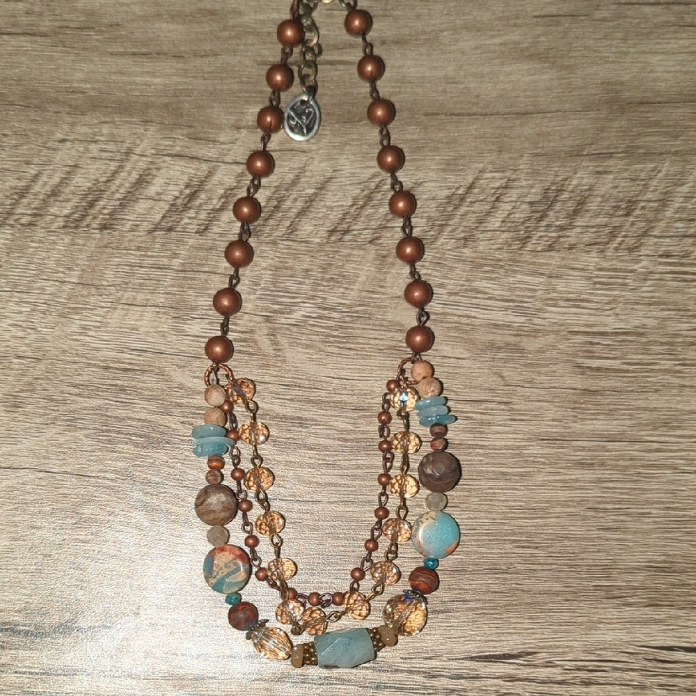 Elegant Beaded Necklace with Earthy Tones